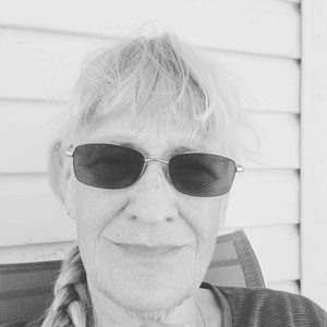 Meet your Posher, Teresa